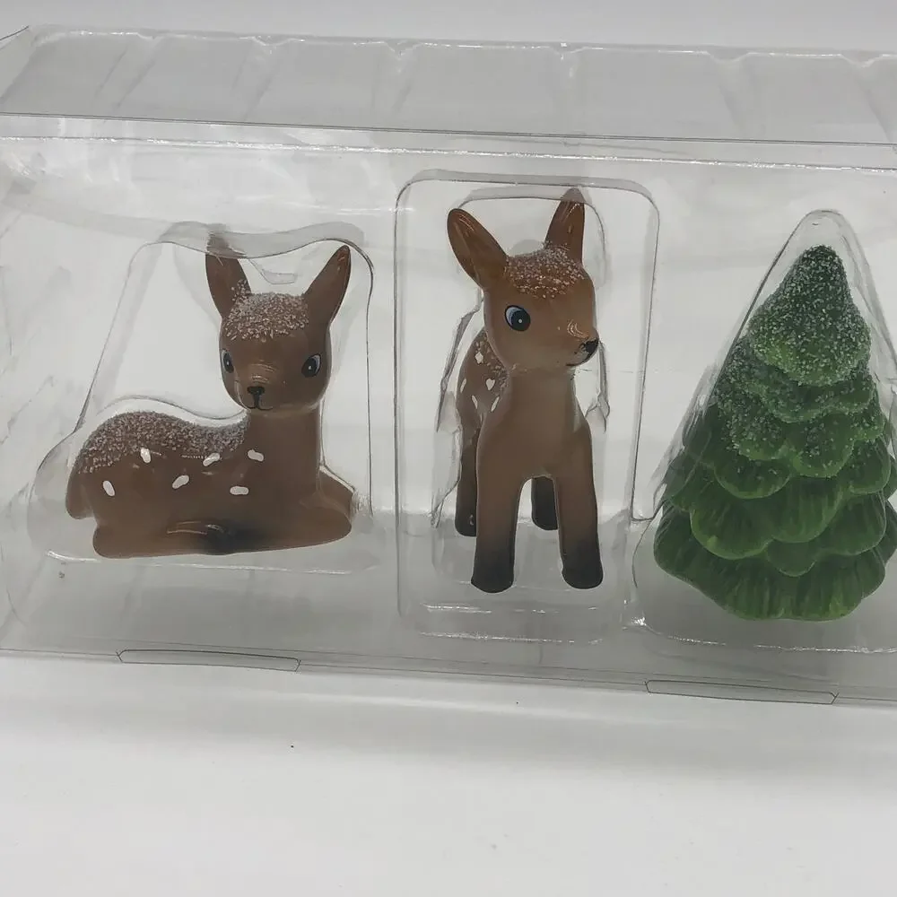 Target Wondershop 3 pc set of 2 Deer & Tree Ceramic Christmas Figures